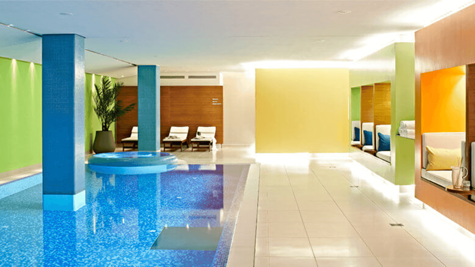 Spa lounge area at SIDE design hotel in Hamburg